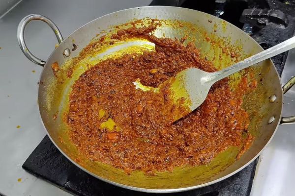 Simple Chicken Recipe in Hindi